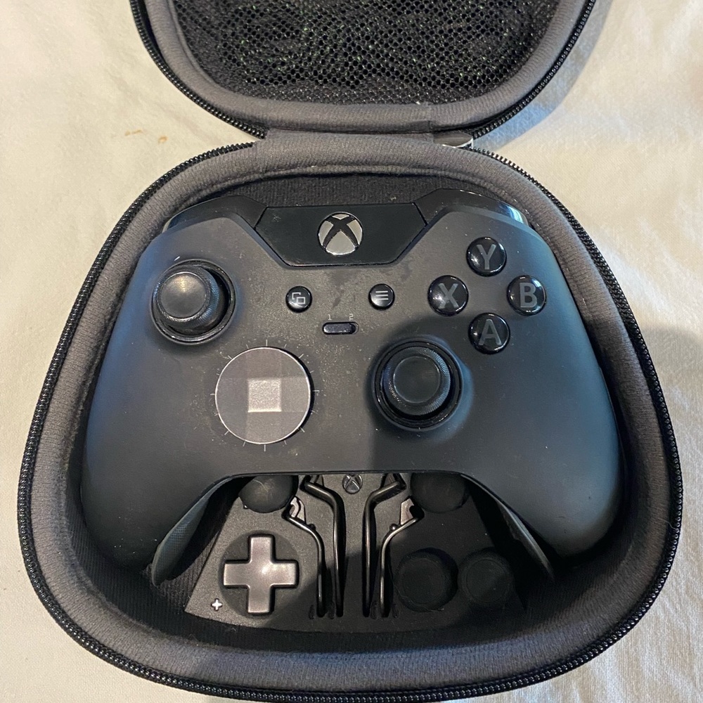 Xbox One controller